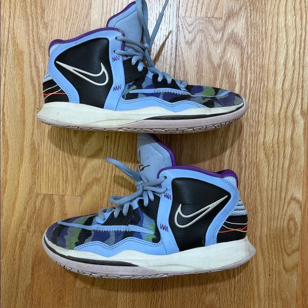 NIKE Kyrie Infinity 8 Aluminum Sail Black Camo Boys High-Top Sneakers Size 4Y